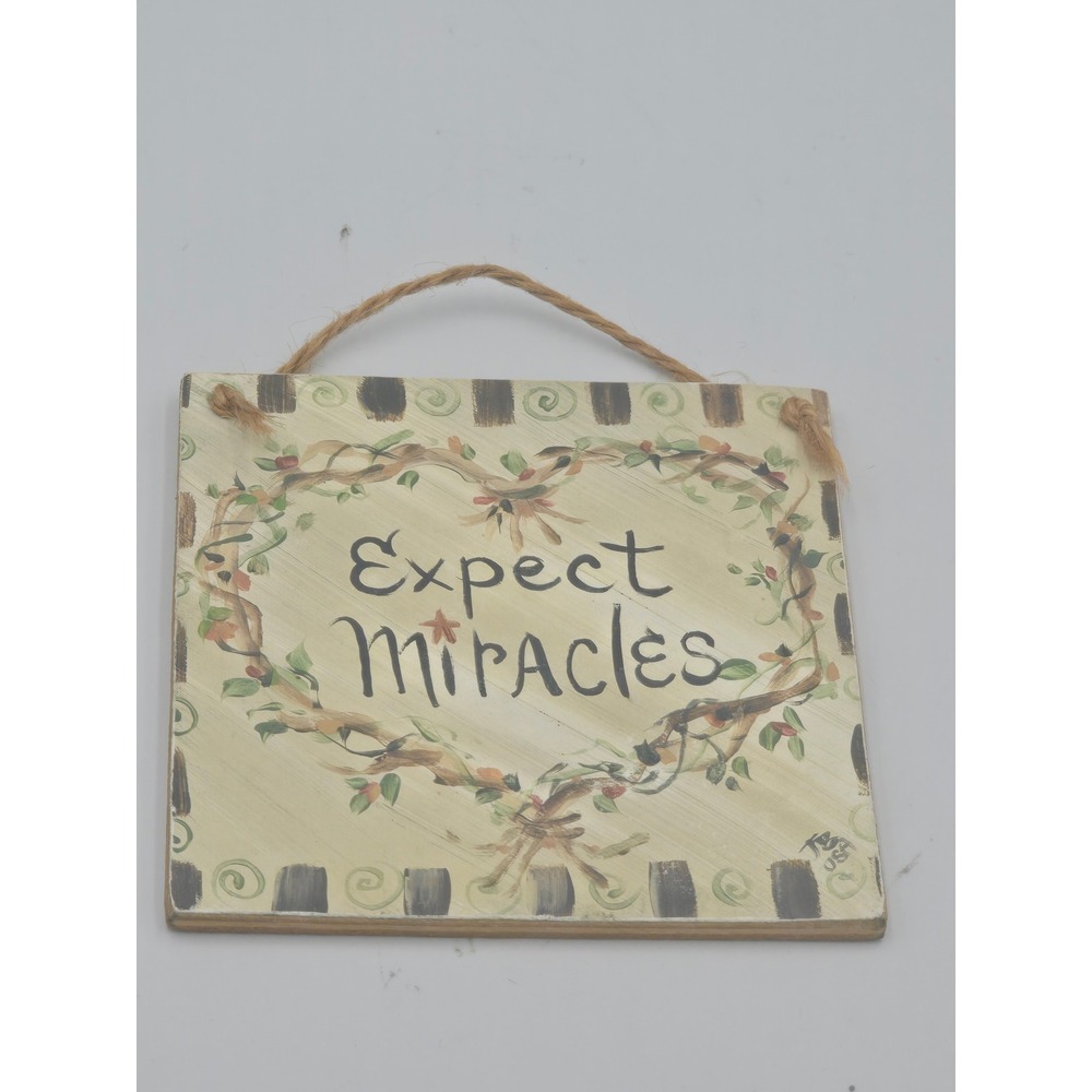 Expect Miracles Hand Painted Wood Heart Vine Wall Plaque TJ USA Rustic Decor